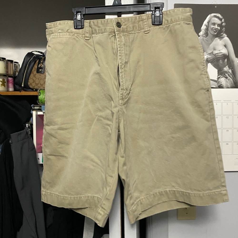Shorts - Picture 1 of 4